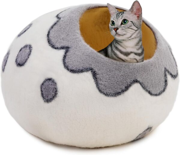 Woolygon Wool Cat Cave Bed Handcrafted from 100% Merino Wool, Eco-Friendly Felt Cat Cave for Indoor Cats and Kittens (Flower Collar)