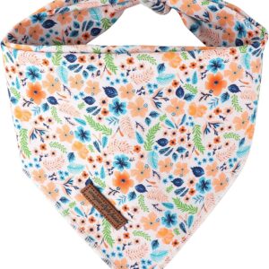 Unique style paws Dog Bandanas, Triangle Peach Flower Pet Scarf for Boy and Girl, Premium Durable Fabric, Colorful Flower Dog Kerchief for Medium and Large Dogs (Small)